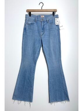 Mother NWT The Weekender Fray Jeans in Mentally Elsewhere